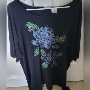 LIZ BAKER/Black Blouse/Blue Flower/3X